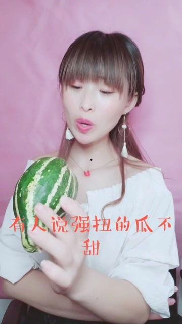 娱乐吃瓜酱分享一些,吃瓜酱带你探秘明星生活点滴